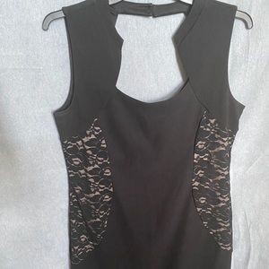 Black bodycon dress